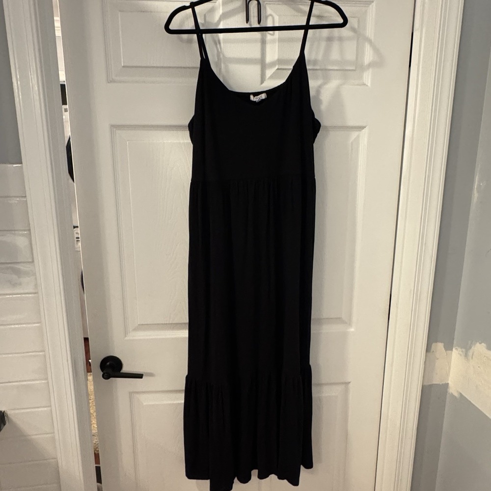 Nuco Black Spaghetti Strap‎ Maxi Dress Size 2XL Flowy Casual Beach Vacation